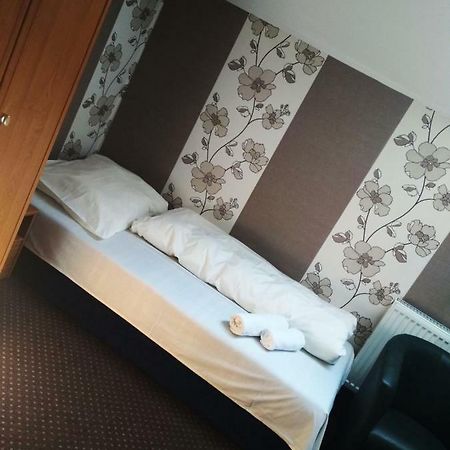 Sawik Dziekanowice Motel Lednogora Екстериор снимка