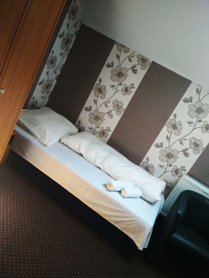 Sawik Dziekanowice Motel Lednogora Екстериор снимка
