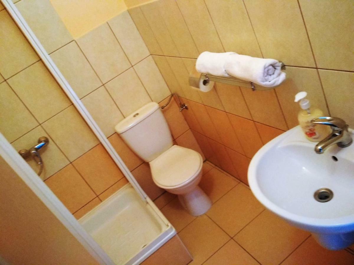 Sawik Dziekanowice Motel Lednogora Екстериор снимка